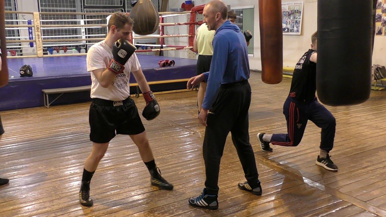 Бокс: правый прямой в живот смотреть онлайн