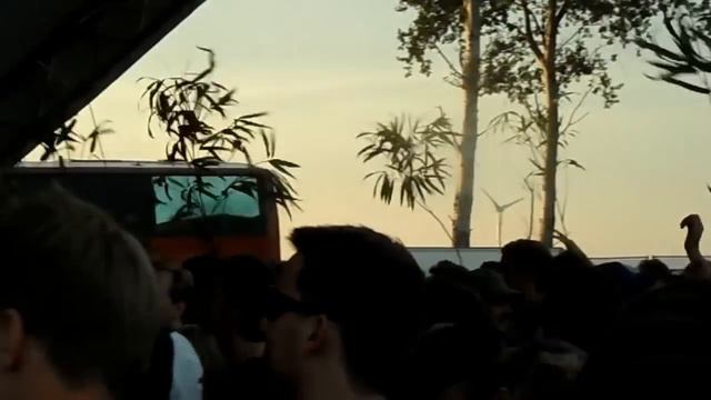 Otava Yo - Lowlands 2012 смотреть онлайн