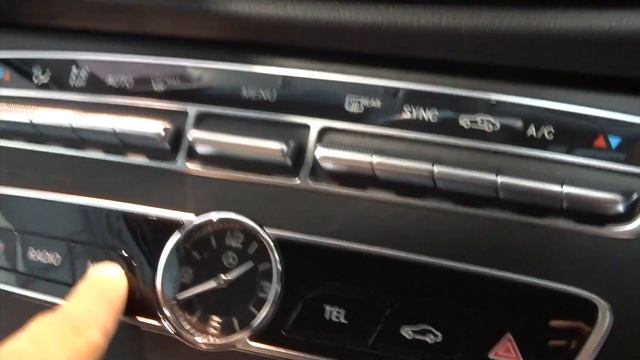 2020 2021 Mercedes E Class E300 4Matic W213 Facelift REVIEW: INTERIOR EXTERIOR