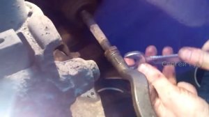 Замена рулевого наконечника на Рено Сандеро