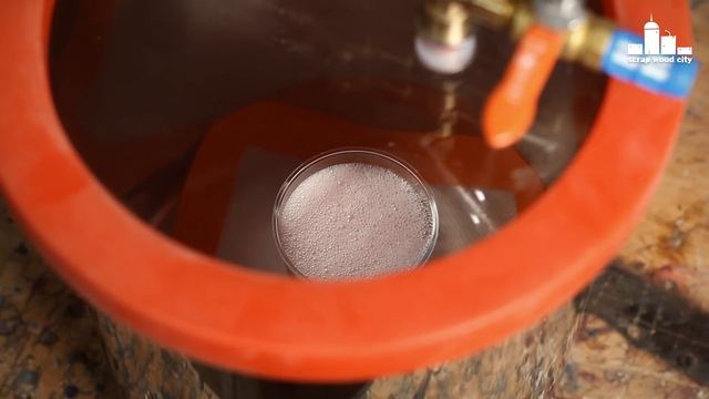 How to remove bubbles from resin castings with the vacuum chamber смотреть онлайн