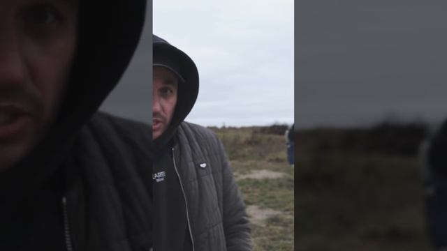 Забор ставим #разнорабочие #сварка #сварщик #калининград #недвижимость #строительство #дом смотреть онлайн