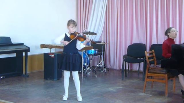 Марічка Філіпова. 8 років. 2-й клас муз.школи. академконцерт 24.04.18. Ф.Зейтц Концерт №1.