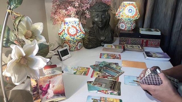 Pisces Tarot - NOW U ARE THE CHOSEN ONE !!! / November 2023 / смотреть онлайн