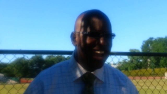 Cass Tech -Football Program teach life lessons.... смотреть онлайн