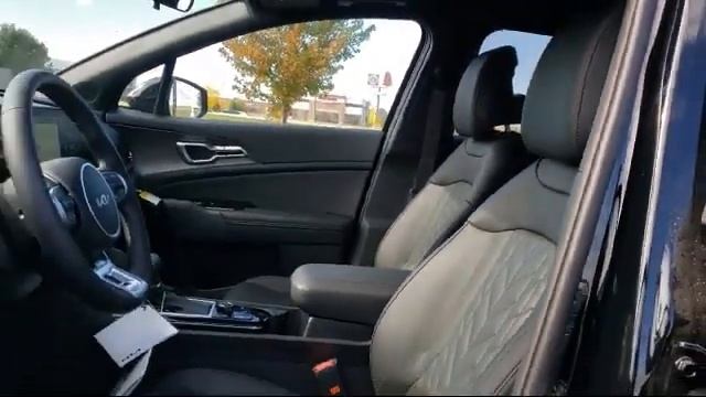 2023 Kia Sportage X-Line Janesville Milwaukee Madison Beloit Rockford смотреть онлайн