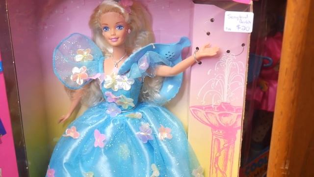Doll Hunting! 80s 90s 00s Tons of BARBIES! at Toy Store смотреть онлайн