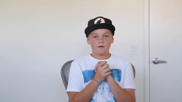 Colin's intro смотреть онлайн