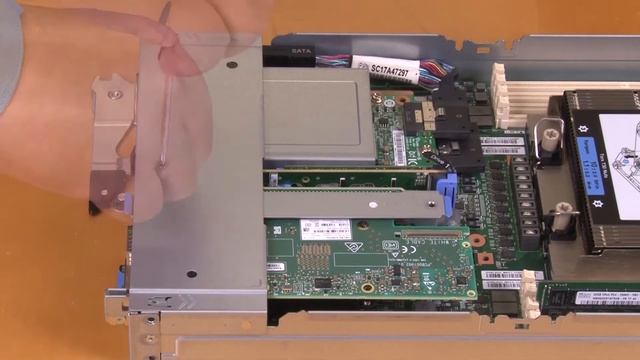 Lenovo ThinkSystem SD630 V2 removing the node front cover смотреть онлайн