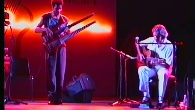 John McLaughlin, Guitarist in Concert - Cordoba 1990 смотреть онлайн