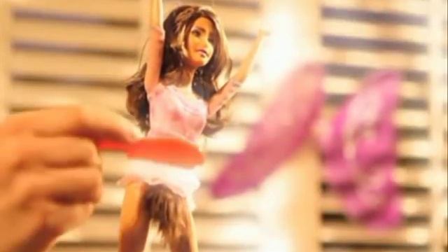 Armenian Hairy Girls. Волосатая армянская девочка