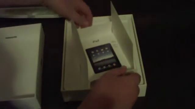 Unboxing my 32GB iPad смотреть онлайн