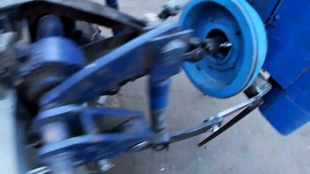 измельчитель веток с маховиком переделан через ВОМ Flywheel Chopper