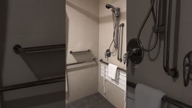 Accessible Accommodation- Mercure Hunter Valley смотреть онлайн