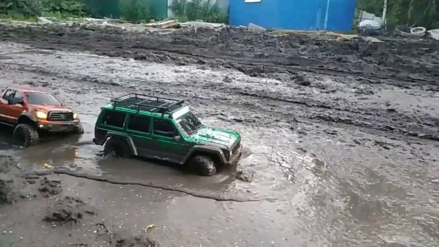 Scx-10 второй , первый , пошёл. смотреть онлайн