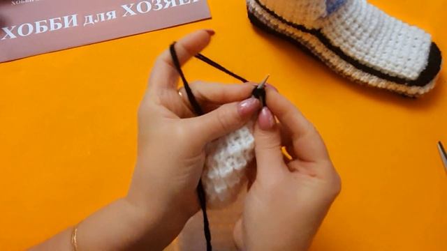 Модные МУЖСКИЕ БОТИНКИ спицами без шва по подошве. 39-41р. смотреть онлайн