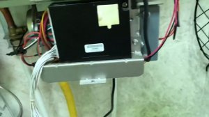 Газовая колонка Ariston Fast evo 11C The transformer broke down сломался трансформатор- сгорел