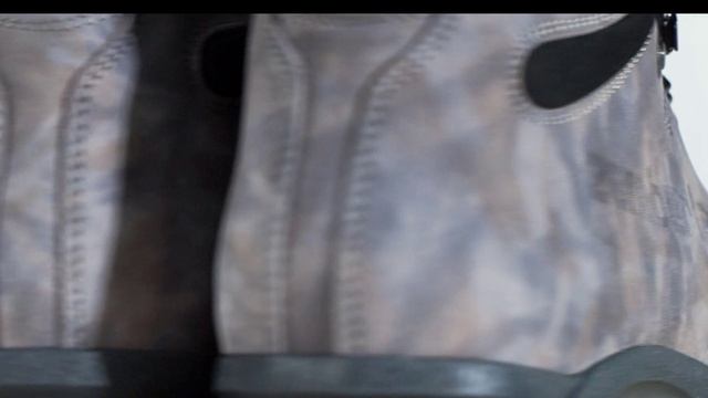 Обзор ботинок Zamberlan Mastodon Gtrrwl 1017 shark camouflage, артикул 1017PMWG смотреть онлайн