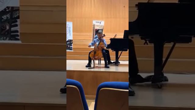 Julian Rubinek смотреть онлайн