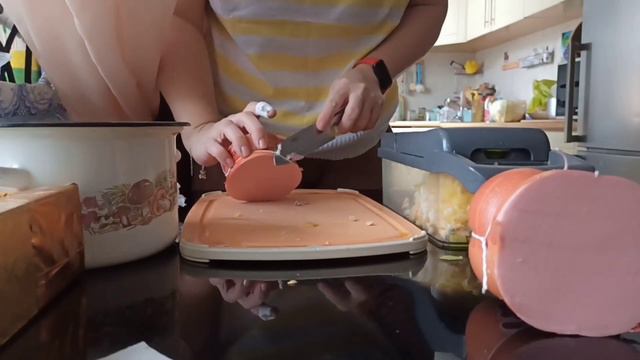 Дела домашние. Искупала цветы. Сделала оливье. Влог Нэн/ Жизнь день за днём. Россия. смотреть онлайн