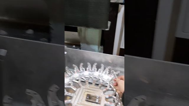 mach3 автоматическая смена инструмента. Auto Tool Changer. смотреть онлайн