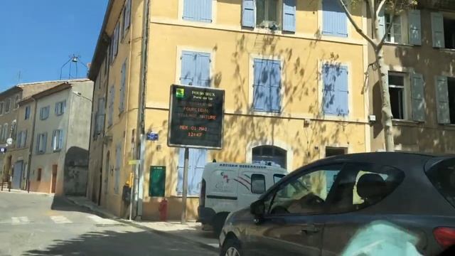А вы видели цветущие поля ирисов? Знакомство с Провансом смотреть онлайн