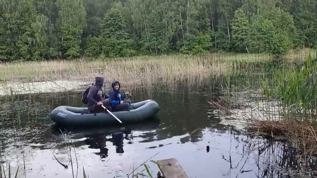 ЮРА ЗАМАРИНОВАЛ ШАШЛЫК.А МЫ С МАТВЕЕМ ПРОГУЛЯЛИСЬ ДО БАССЕЙНА. смотреть онлайн