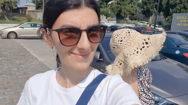 НЕДЕЛЯ В ГРЕЦИИ с ребёнком и двумя бабушками | Муж НАСТУПИЛ НА МОРСКОГО ЕЖА | ДОВЯЗЫВАЮ СУМКУ