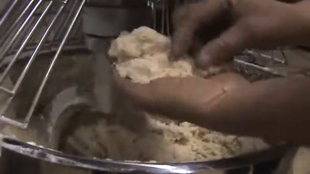The Precision HD 60 Pizza Mixer смотреть онлайн