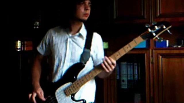 Machine Head - Slanderous bass cover смотреть онлайн