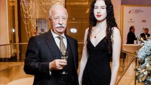 НАСТОЯЩАЯ Жена  Якубовича