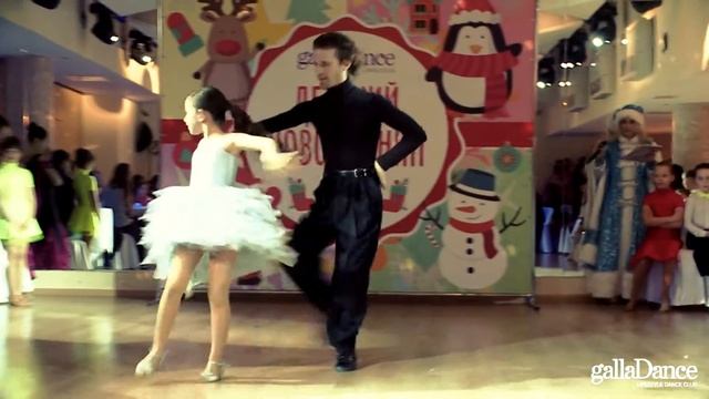 Новогодний бал в GallaDance Олимпийский 19 12 2015 1 смотреть онлайн
