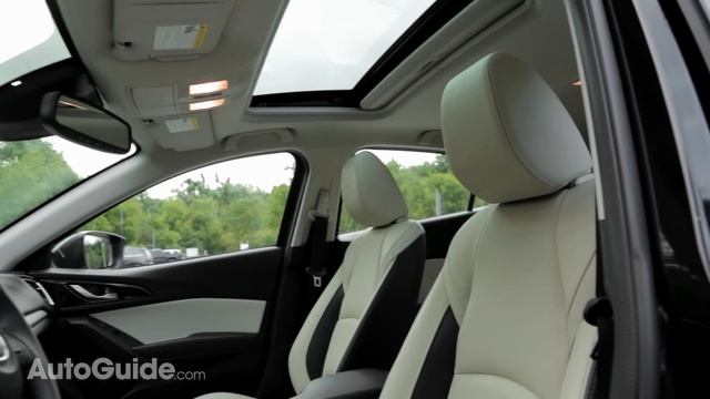 2015 Mazda3 vs. 2015 Volkswagen Golf смотреть онлайн