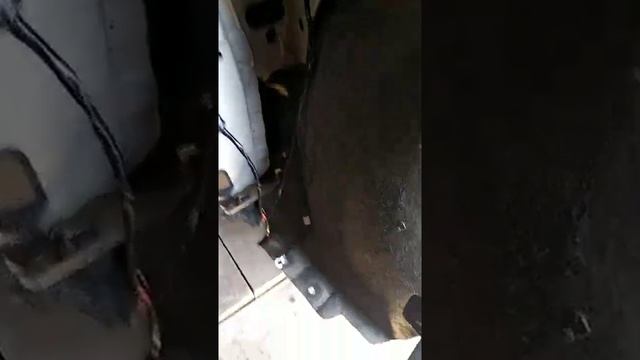 Рено Каптур меняем штатный сигнал