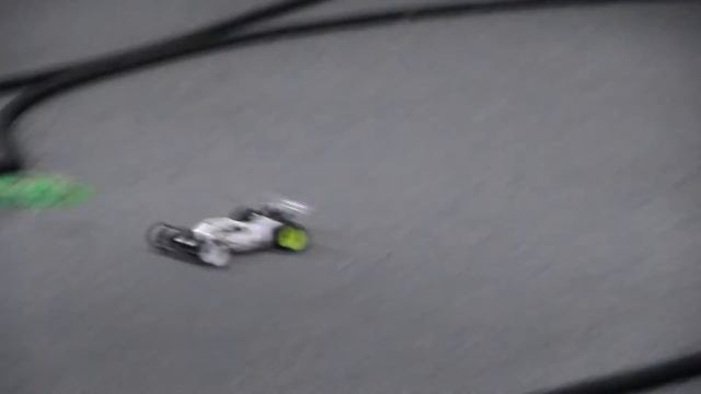 Team Associated B5m Lite Carpet смотреть онлайн