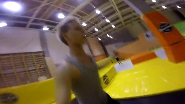 Батуты смотреть онлайн