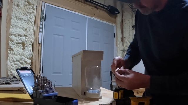 Beekeeping | Robber Proof 2 Frame NUC with Feeder! смотреть онлайн