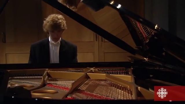 Jan Lisiecki - F. Chopin Mazurka Op. 30 No. 2 смотреть онлайн
