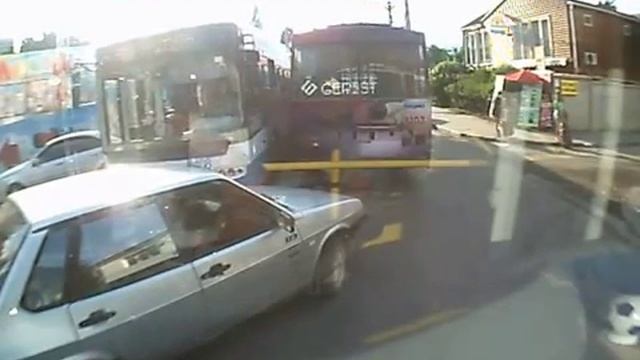 Пьяные на дорогах г Алушта смотреть онлайн