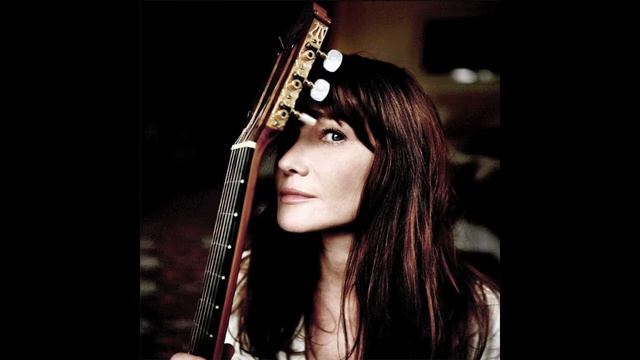 Carla Bruni - Raphaël (Live Version A L' Olympia) HQ смотреть онлайн