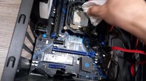 Сравнение охлаждение  процессора с 2 и 6 медными трубками на процессоре xeon e5 2670 v3