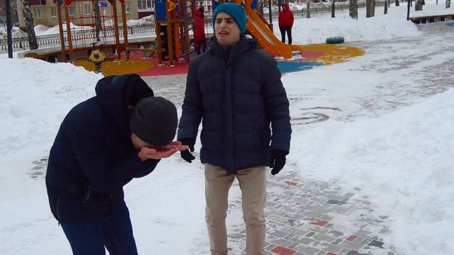 Когда долго не можешь чихнуть смотреть онлайн