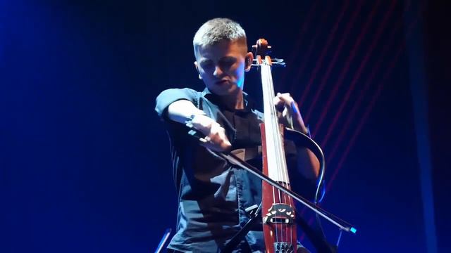 Enter Sandman | Metallica - Cover Cello with @universeorchestra #metallica #cellist #entersandman смотреть онлайн