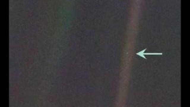 Carl Sagan - Pale Blue Dot смотреть онлайн