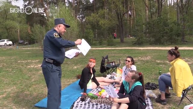 Противопожарный рейд МЧС по озеру Лебяжье смотреть онлайн