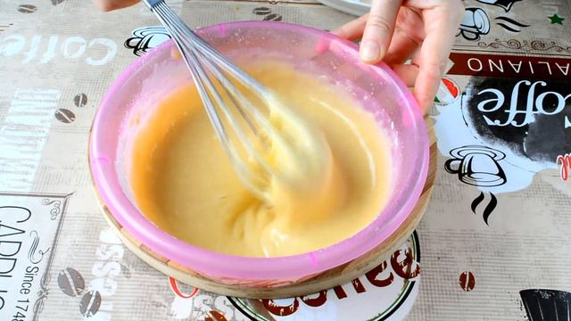 Пышная Шарлотка на Майонезе – готовлю яблочный пирог без миксера! смотреть онлайн