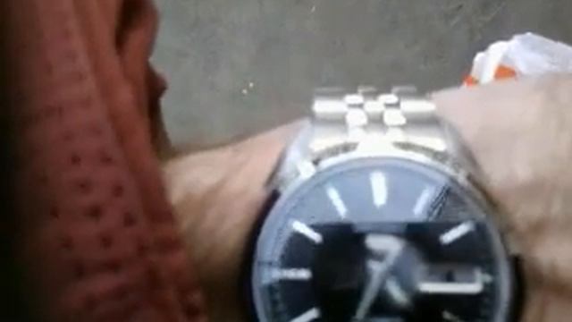 SEIKO SNKL23K1 , купленные на ebay у продавца premierworld - запотевает стекло на улице . смотреть онлайн