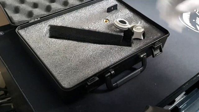 SuperLux CM H8A Condenser Microphone ( Be careful how you transport these as delicate capsule holde смотреть онлайн