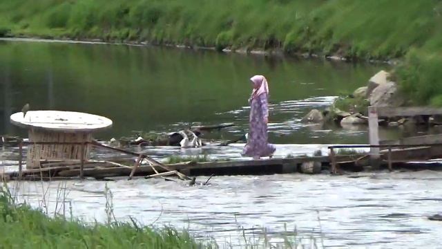 Осеево, экстремальный мост через Клязьму смотреть онлайн