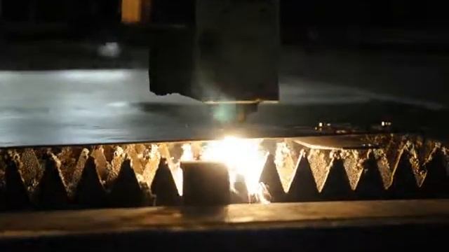 Лазерная резка металла смотреть онлайн